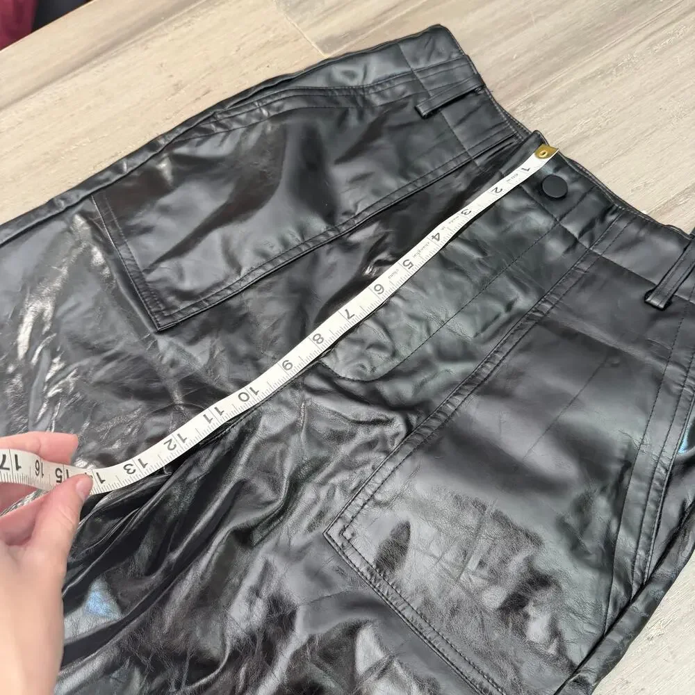 MOTF Black Faux Leather/Vinyl Pants Size Small